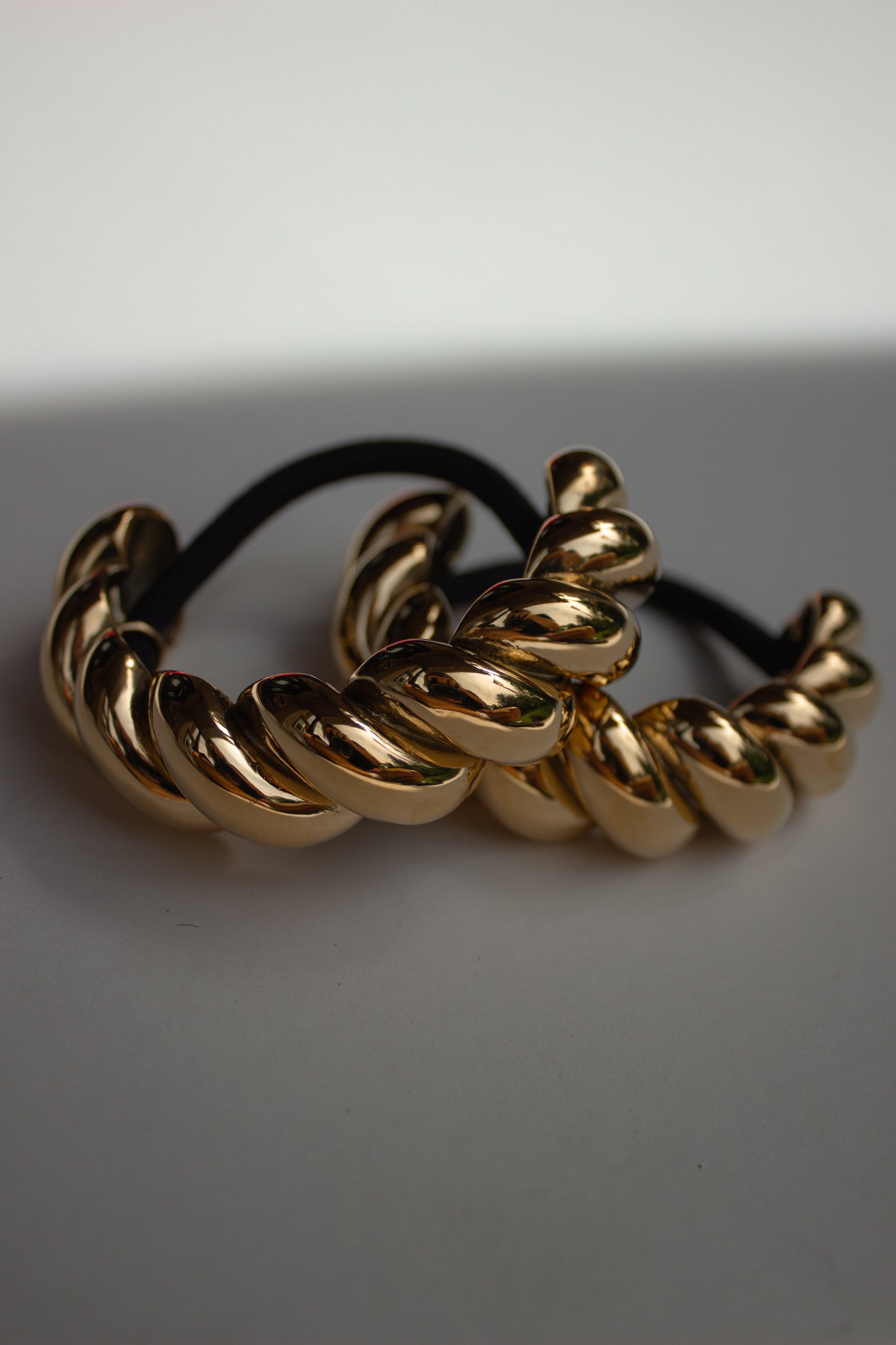 Tidal Twist Cuff