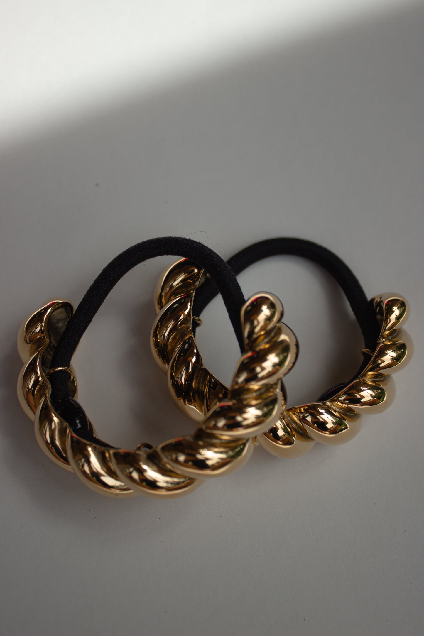 Tidal Twist Cuff