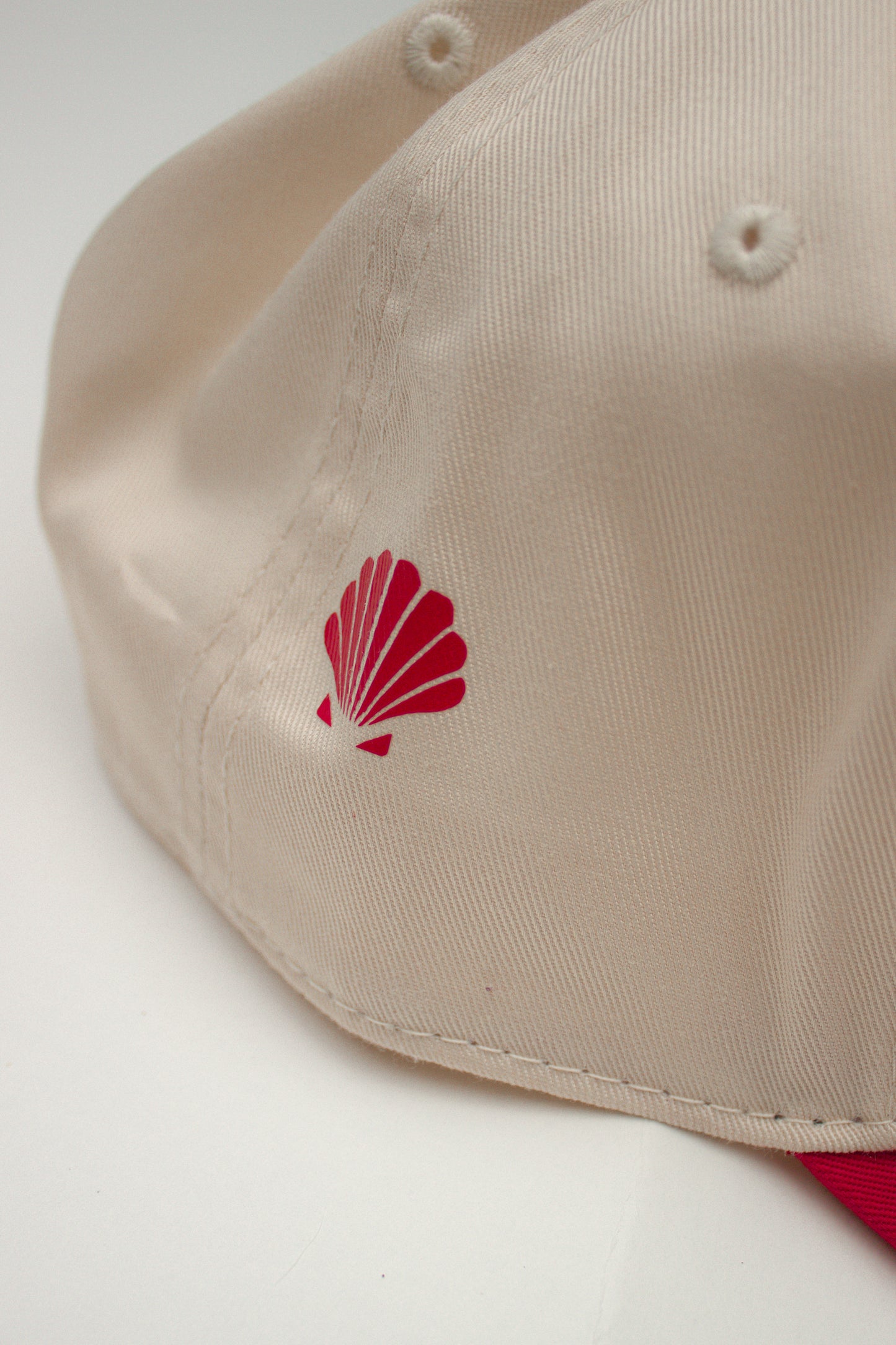 Red, White & Brunette Canvas Hat