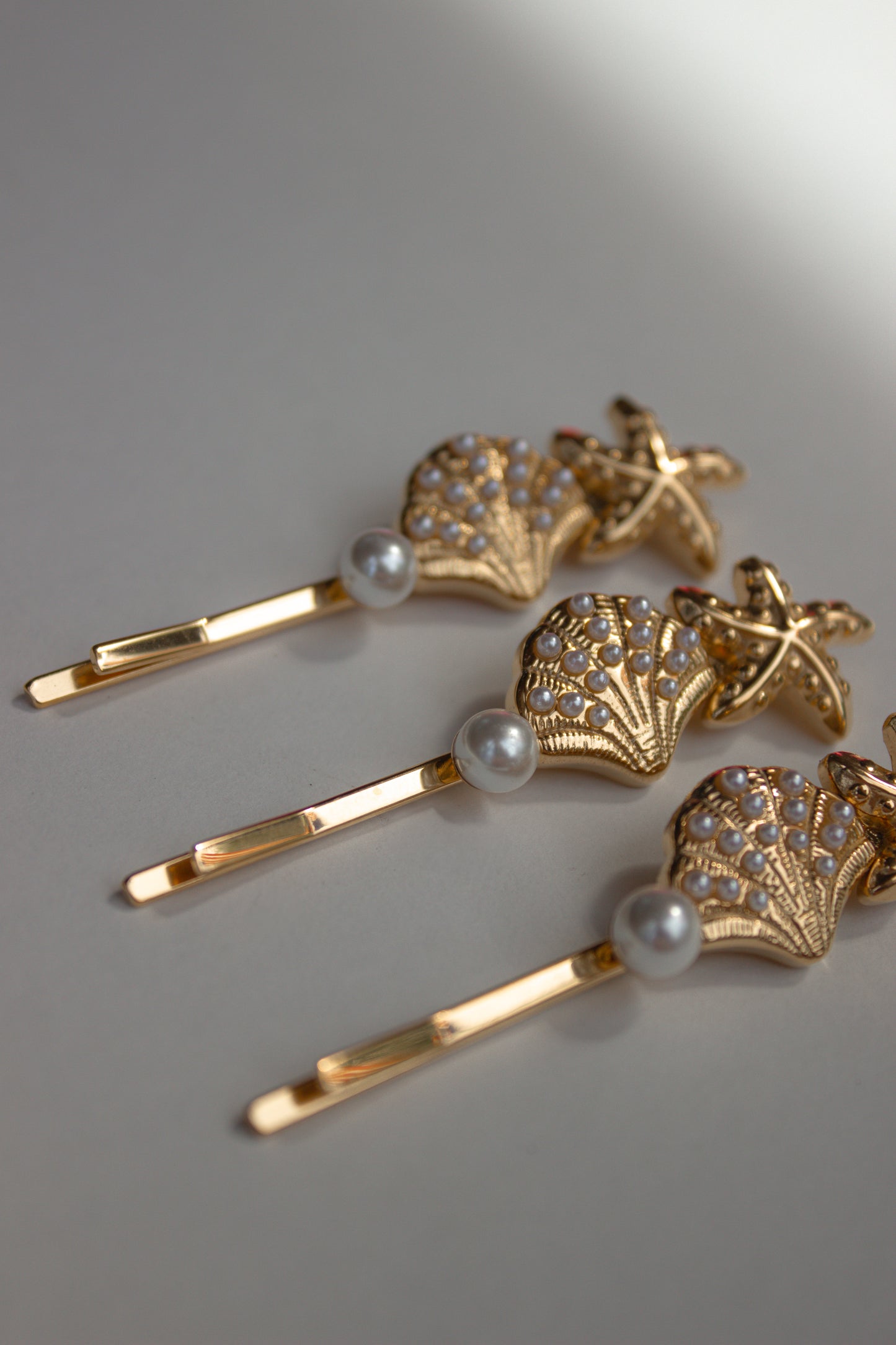 Tide Treasure Pin