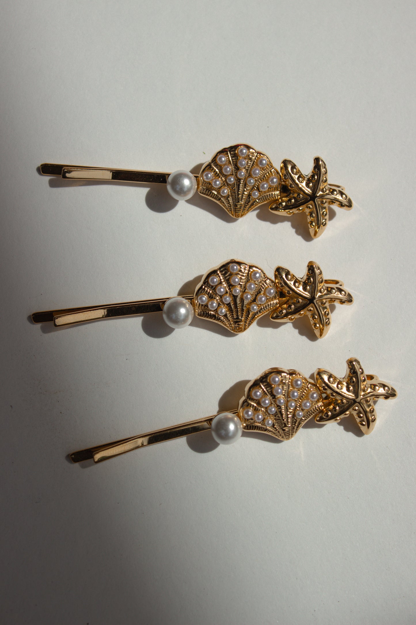 Tide Treasure Pin