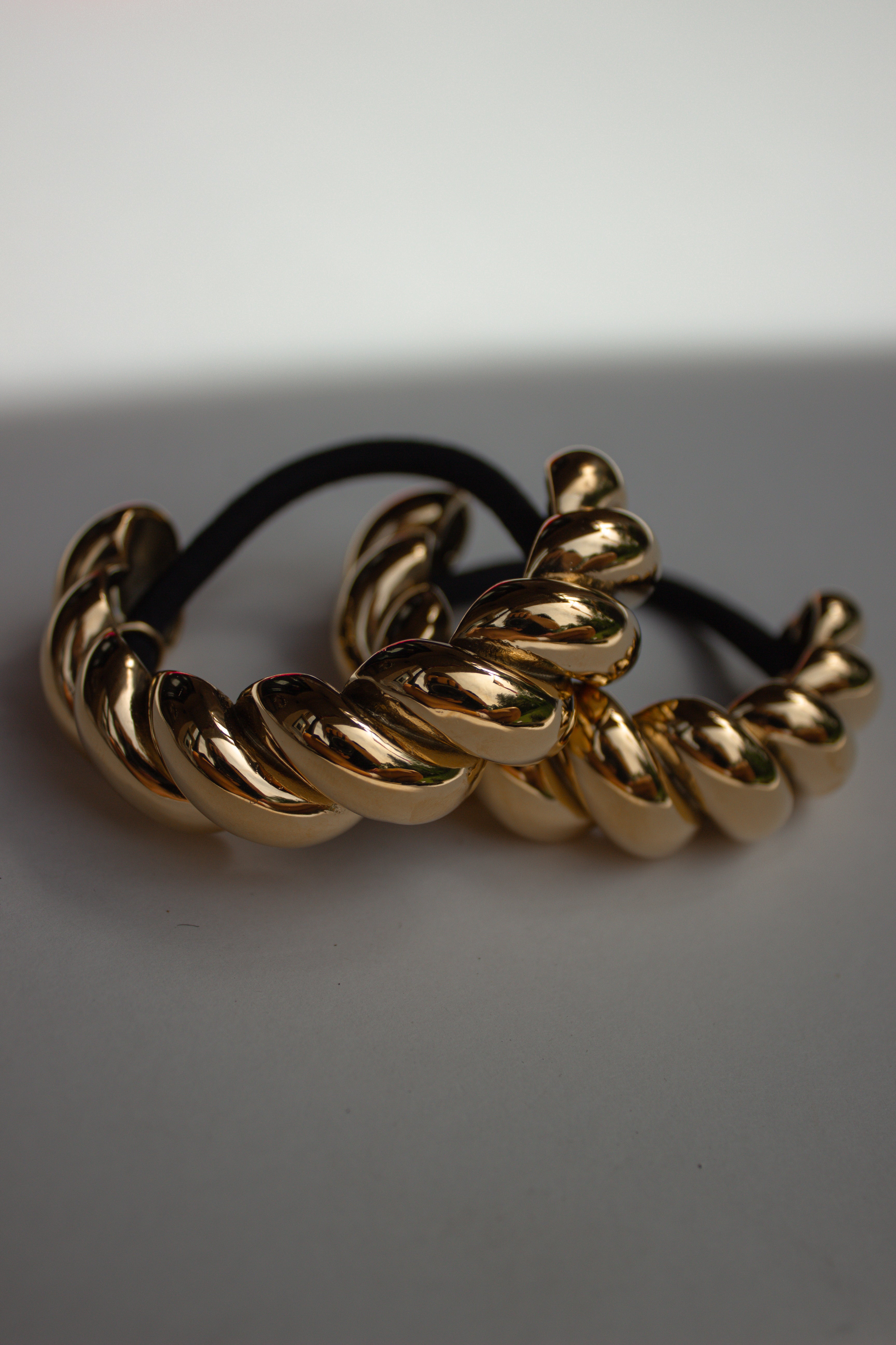 Tidal Twist Cuff